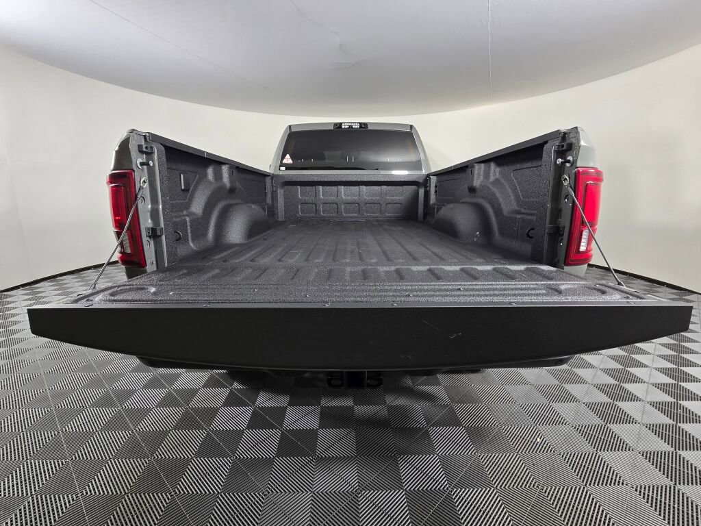New 2025 RAM 3500 Big Horn image 14