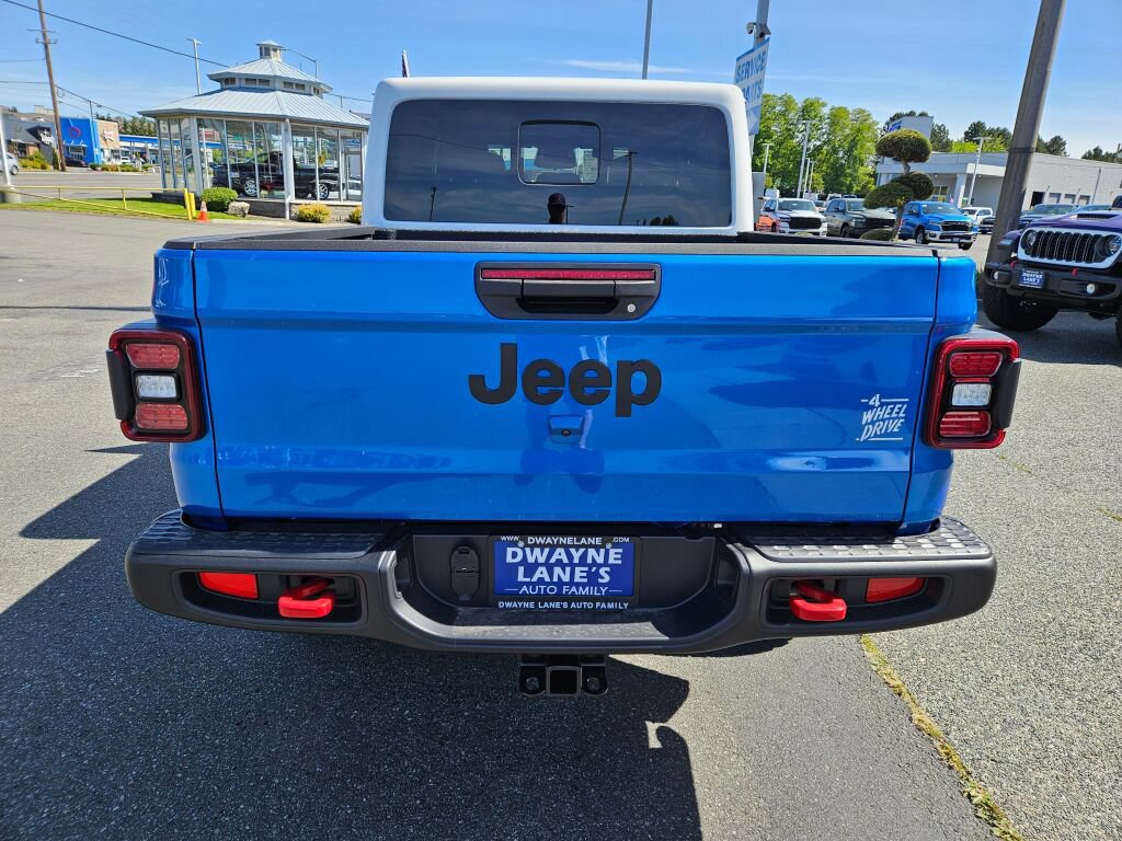 New 2026 Jeep Gladiator Rubicon w/ Whitecap Package AWD/4WD image 4