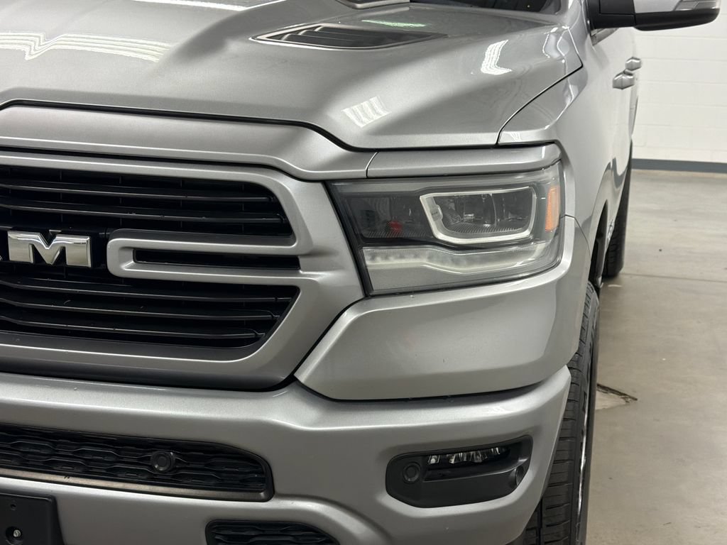 Used 2023 RAM 1500 Laramie AWD/4WD image 5