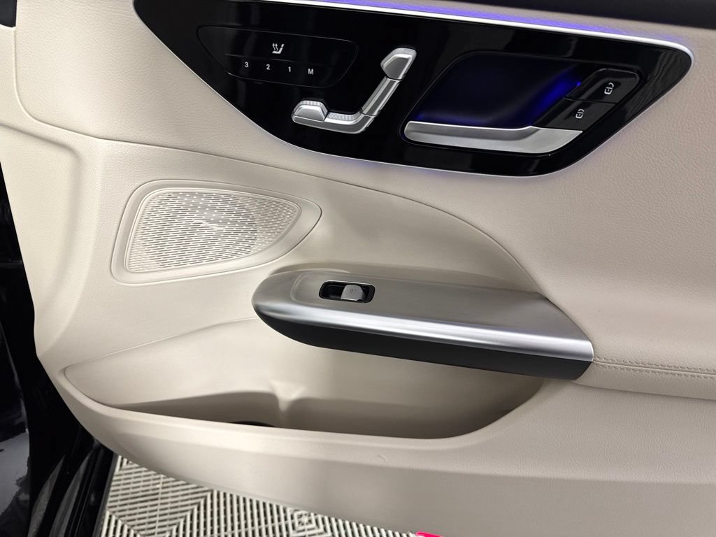 Certified 2023 Mercedes-Benz C 300 4MATIC Sedan image 14