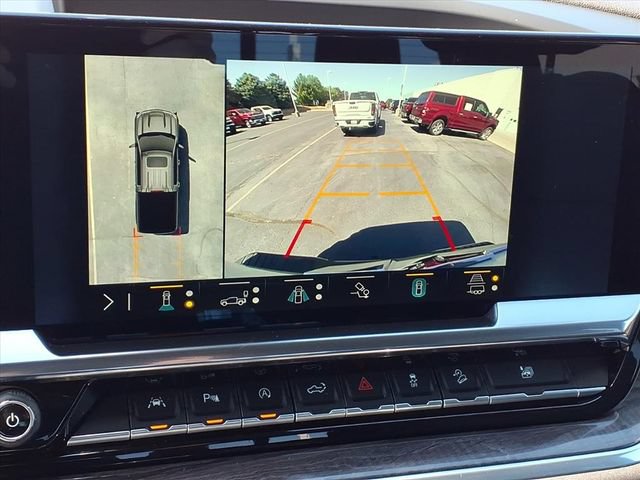 Certified 2022 Chevrolet Silverado 1500 LTZ w/ Technology Package AWD/4WD image 18