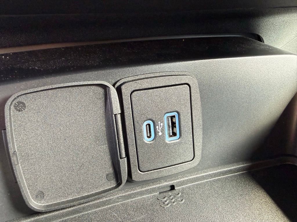 Used 2024 Ford Bronco Black Diamond image 21