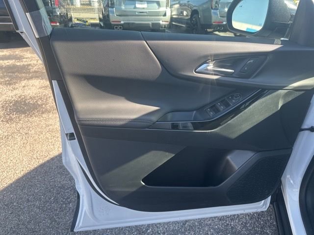 New 2026 Chevrolet Equinox LT image 11