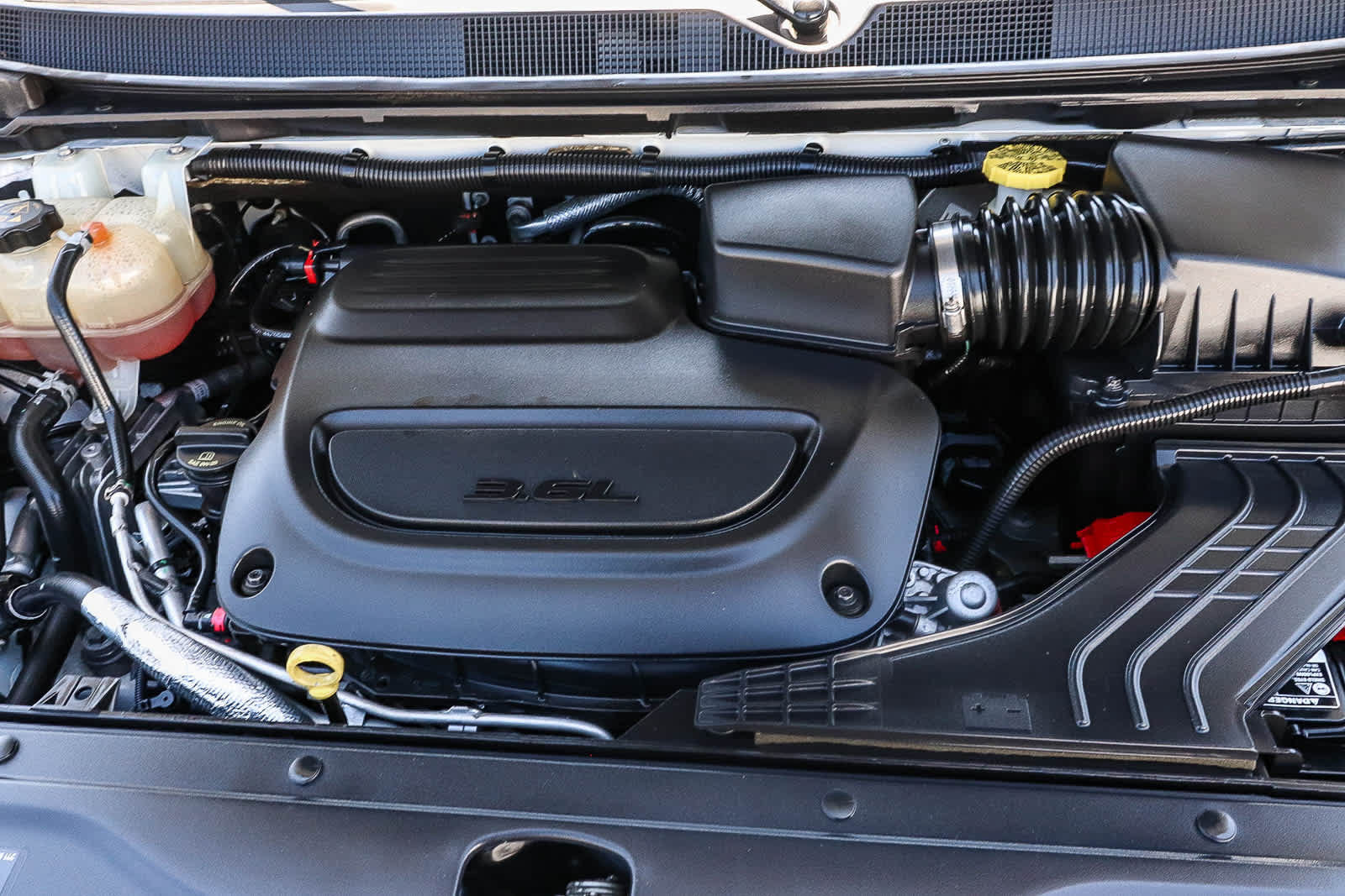 Used 2019 Chrysler Pacifica Limited FWD image 37