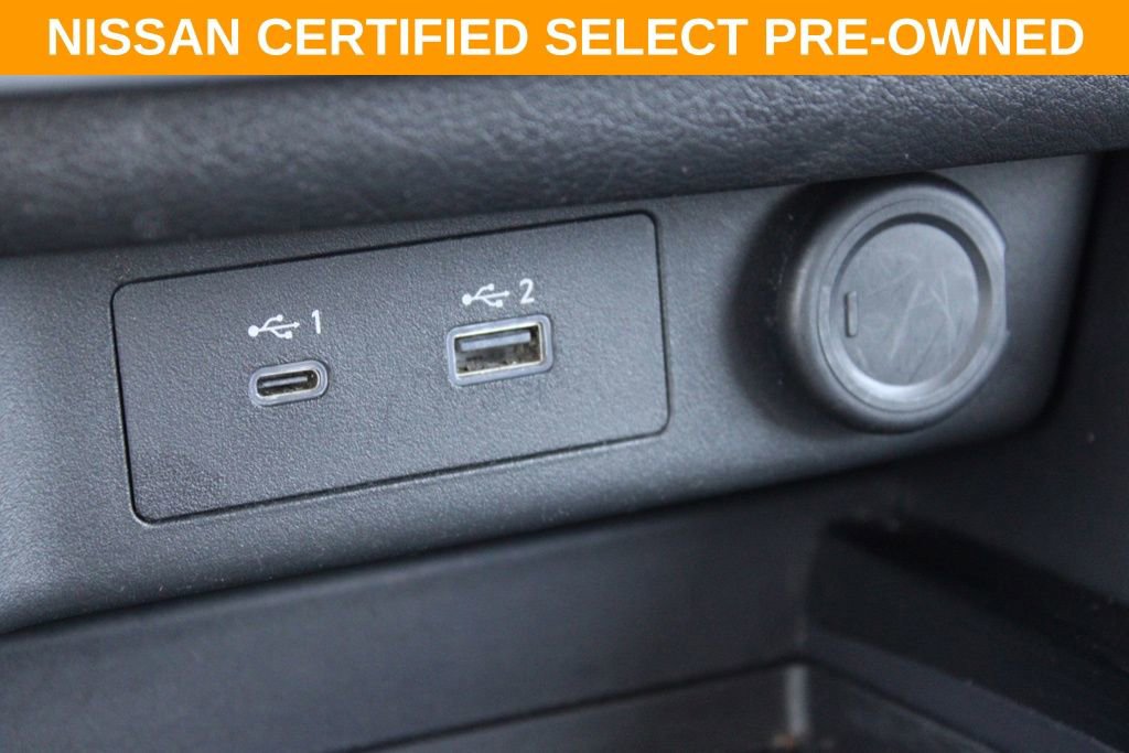 Certified 2023 Nissan Rogue SV image 38