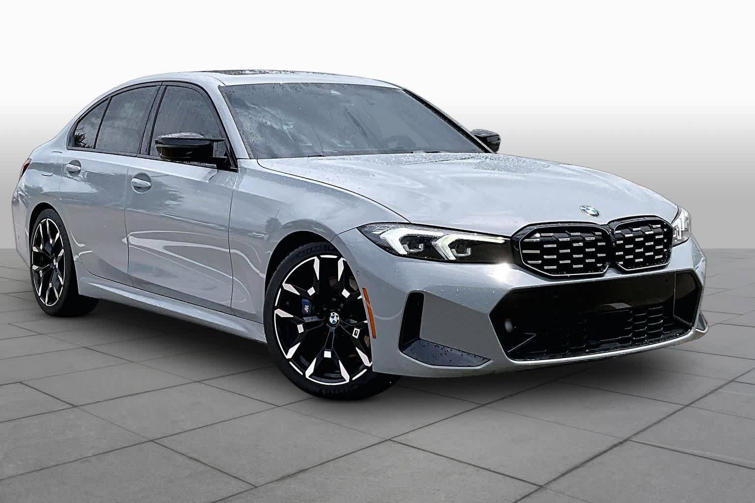 Used 2025 BMW M340i RWD image 3
