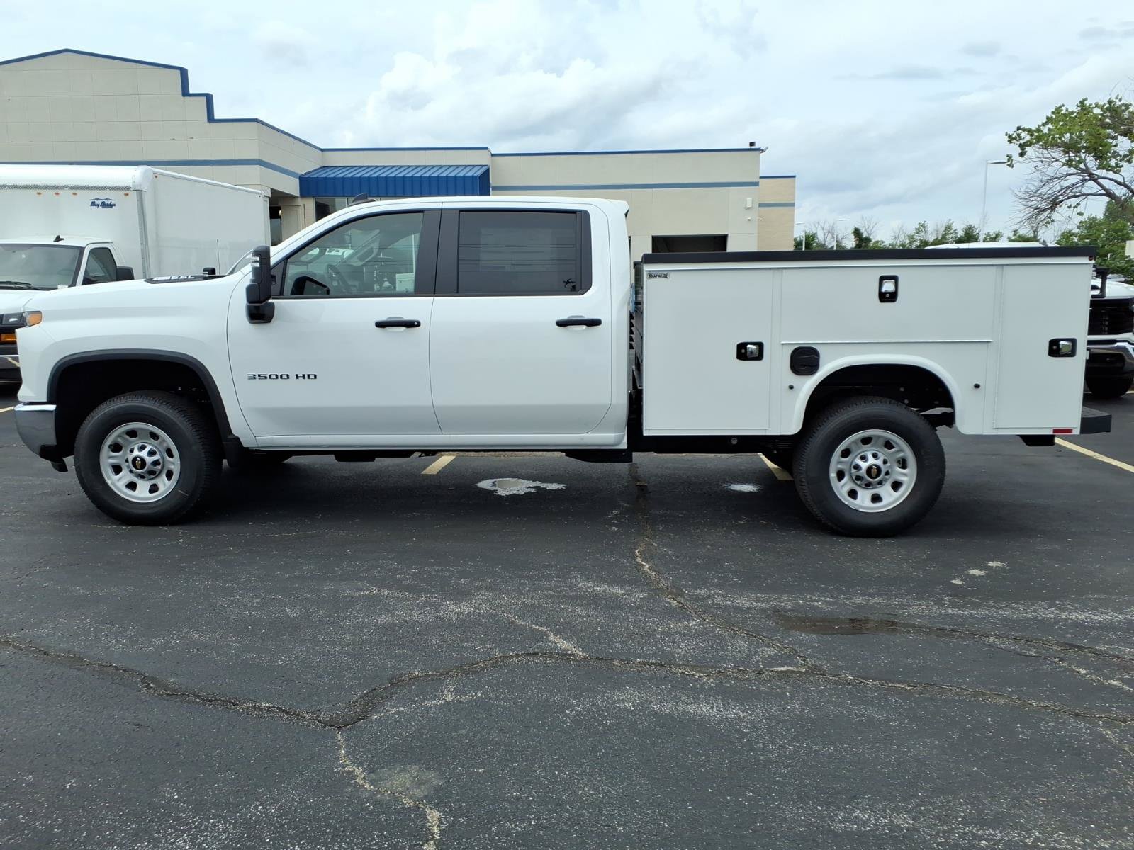 New 2026 Chevrolet Silverado 3500 W/T w/ WT Convenience Package AWD/4WD image 3