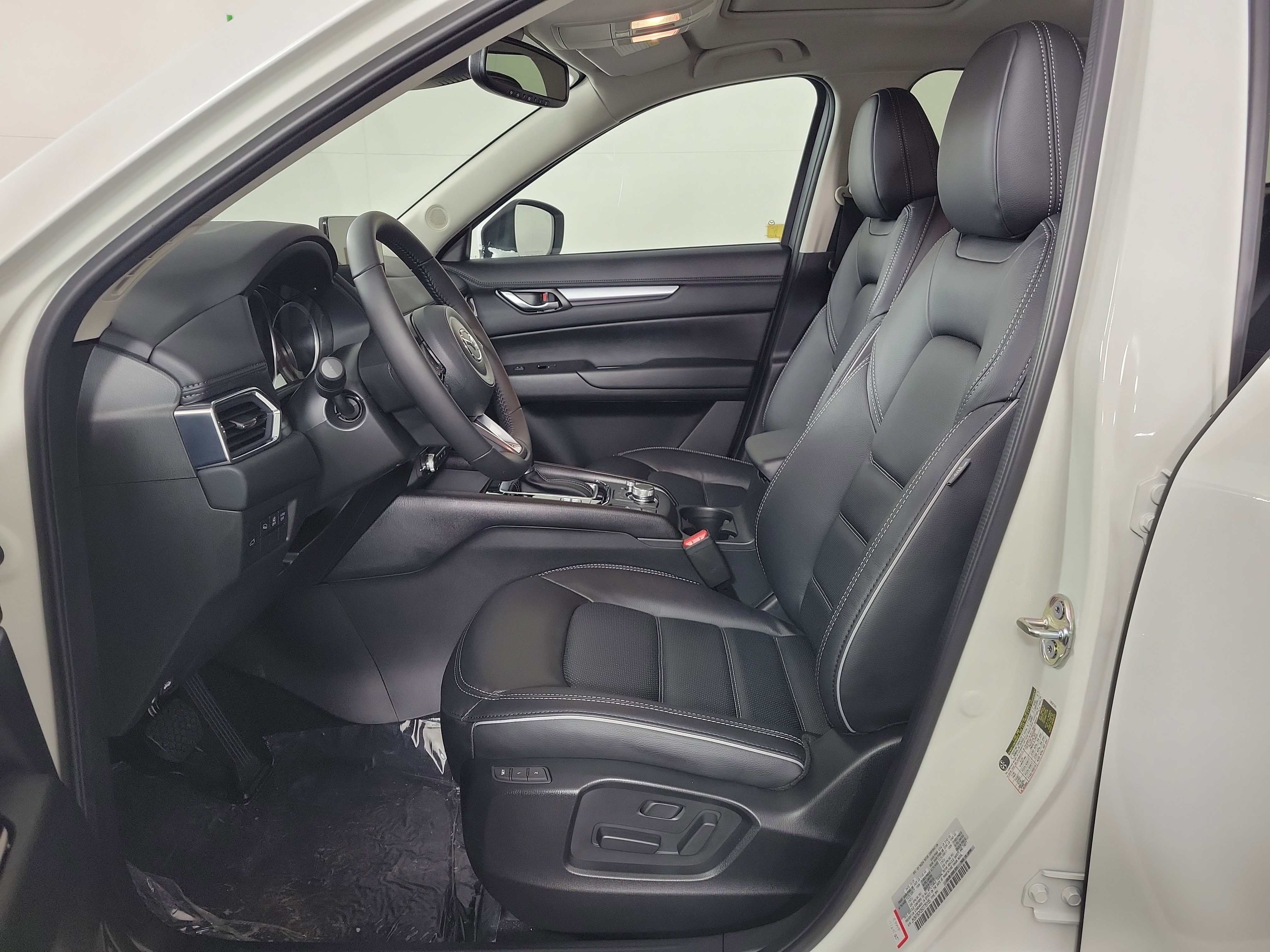 New 2025 MAZDA CX-5 AWD 2.5 S w/ Preferred Package image 11