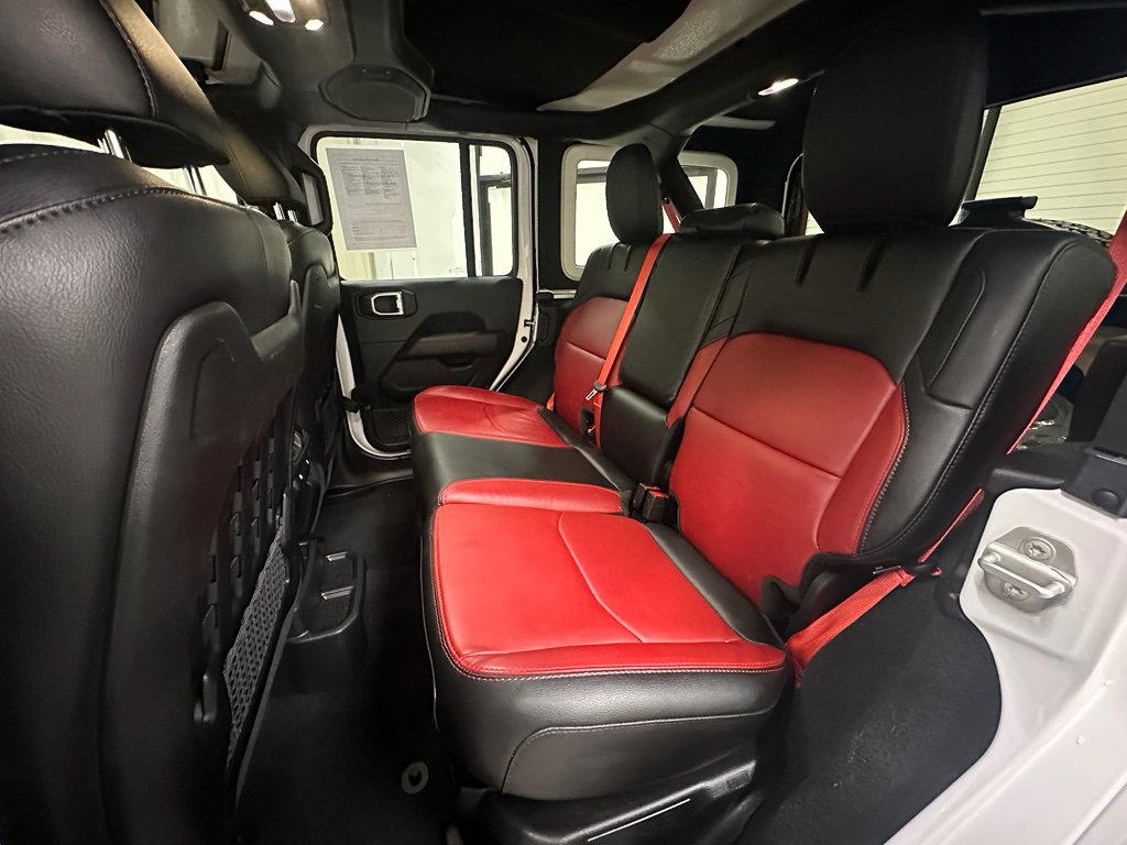 Used 2023 Jeep Wrangler Unlimited Rubicon 4xe image 24