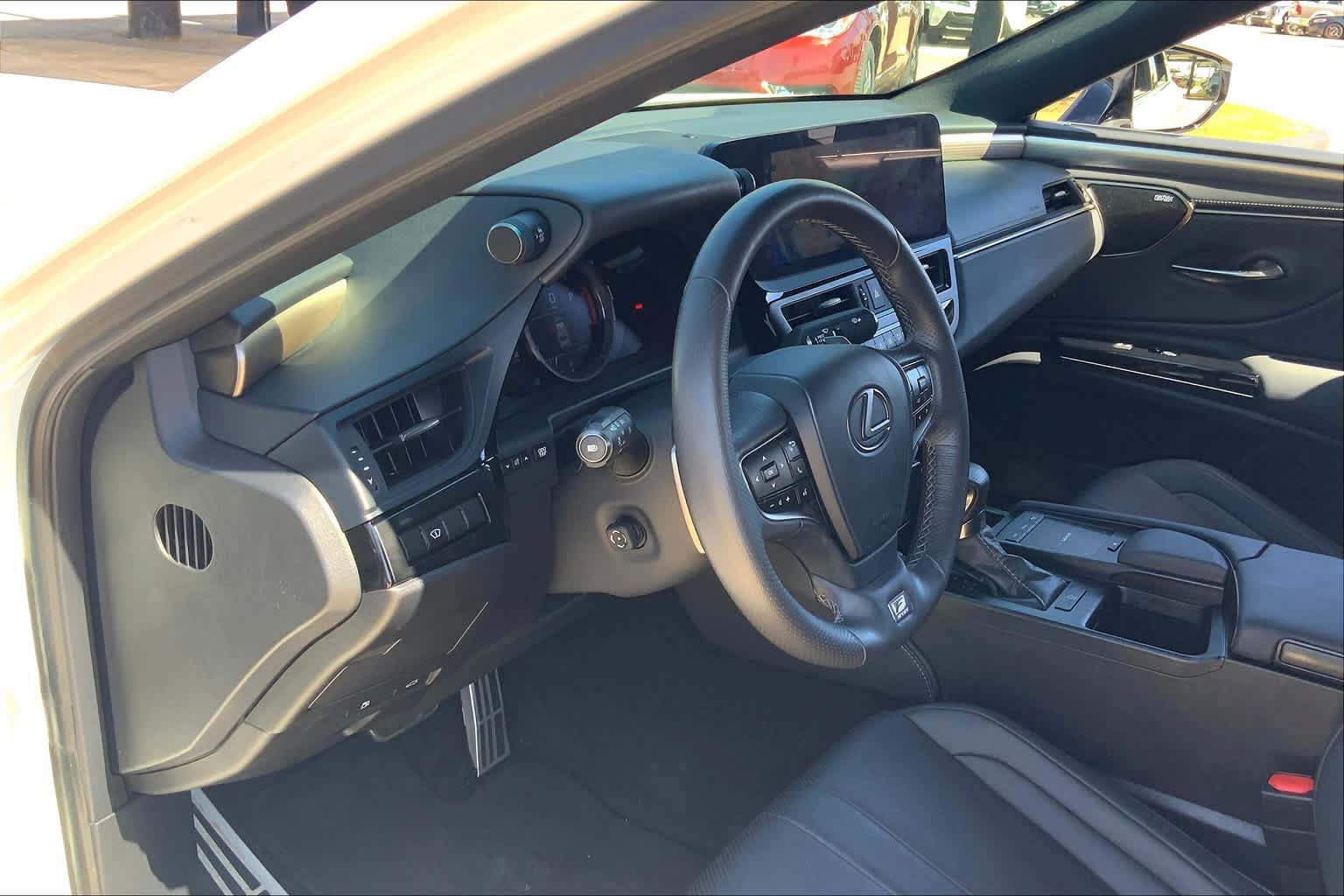 Used 2022 Lexus ES 350 F Sport FWD image 16