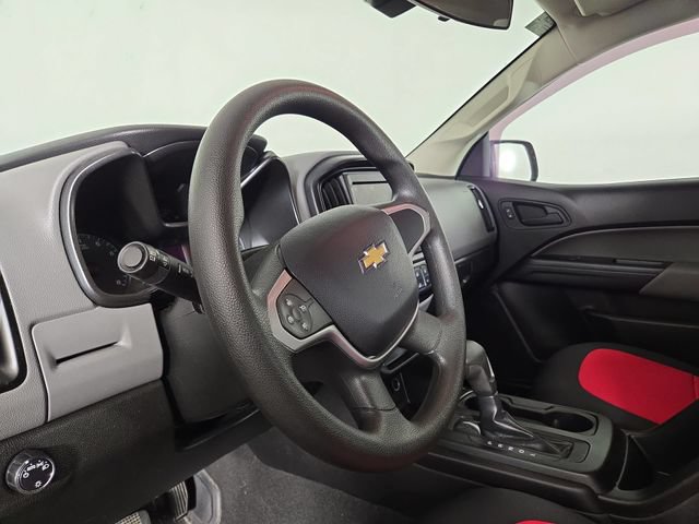 Used 2020 Chevrolet Colorado W/T w/ WT Convenience Package RWD image 13