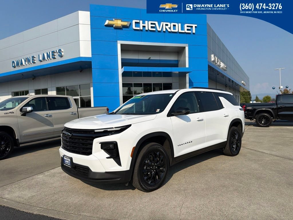 Used 2025 Chevrolet Traverse LT w/ Midnight/Sport Edition