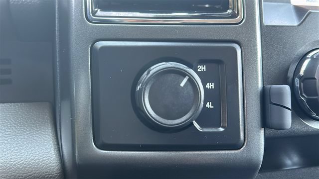 Used 2022 Ford F350 XLT w/ XLT Value Package AWD/4WD image 35