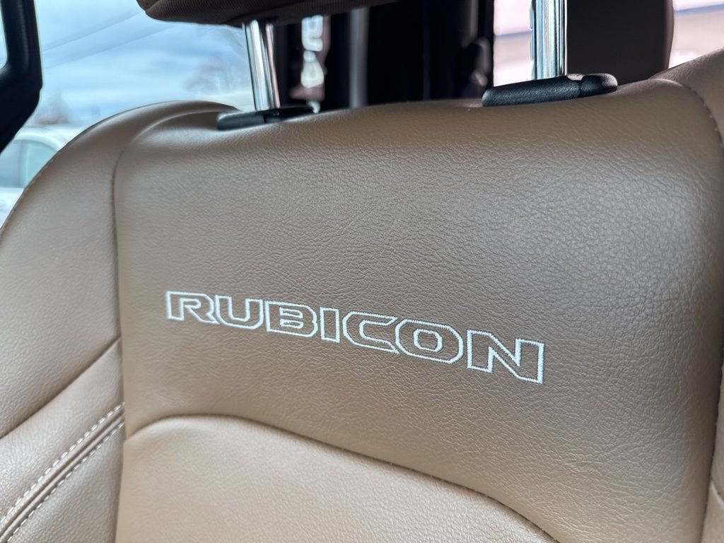 Used 2023 Jeep Gladiator Rubicon w/ Cold Weather Group image 33