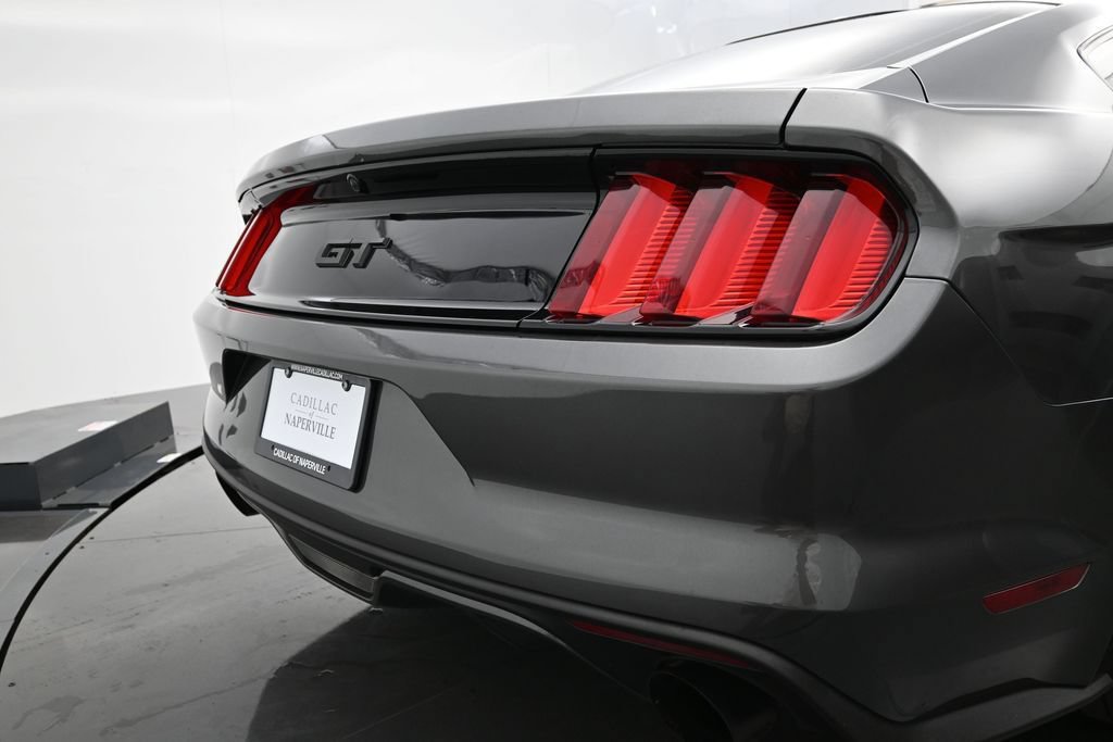 Used 2017 Ford Mustang GT Premium w/ GT Performance Package RWD image 32