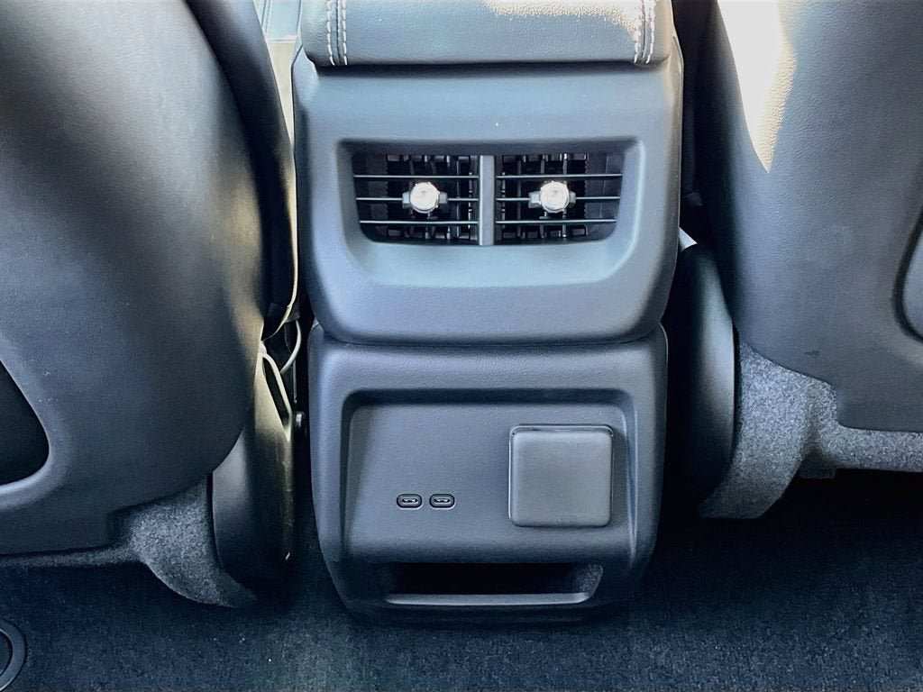 New 2027 Cadillac Optiq Luxury RWD image 31