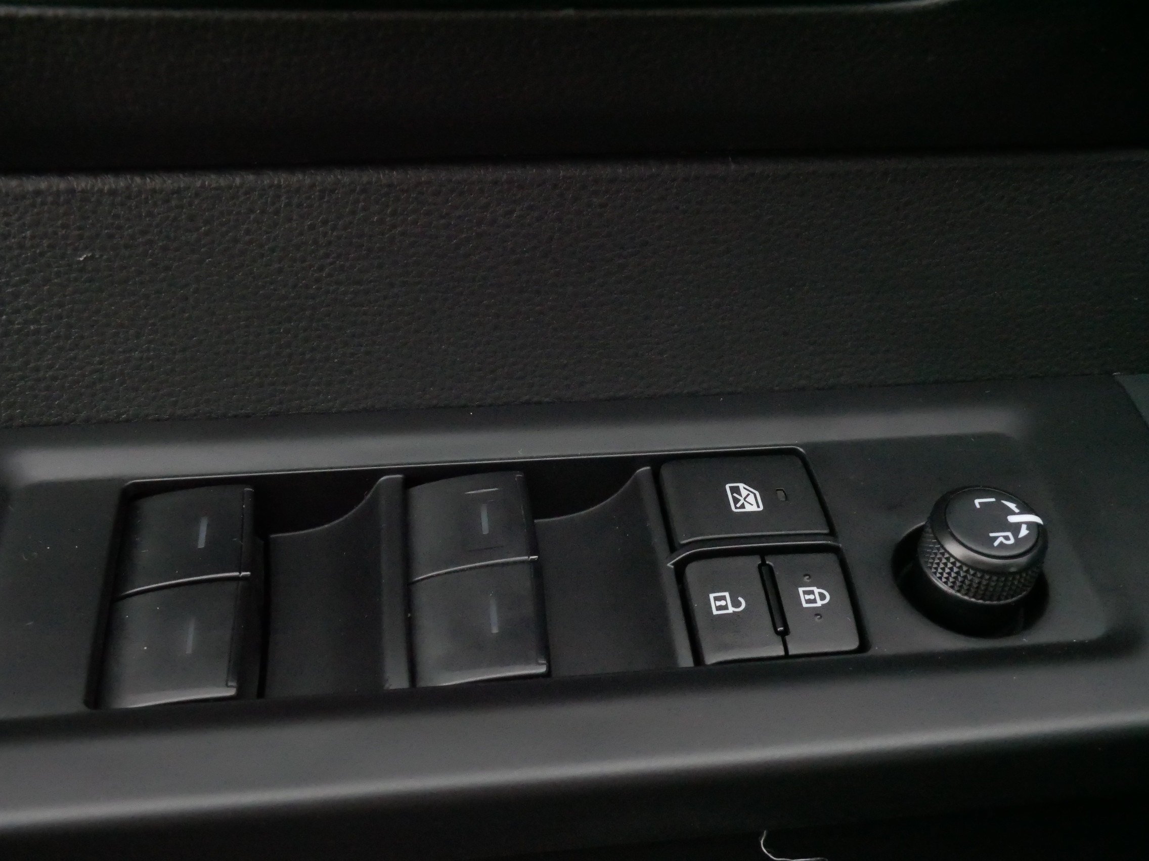 Used 2024 Toyota Tundra SR5 AWD/4WD image 19