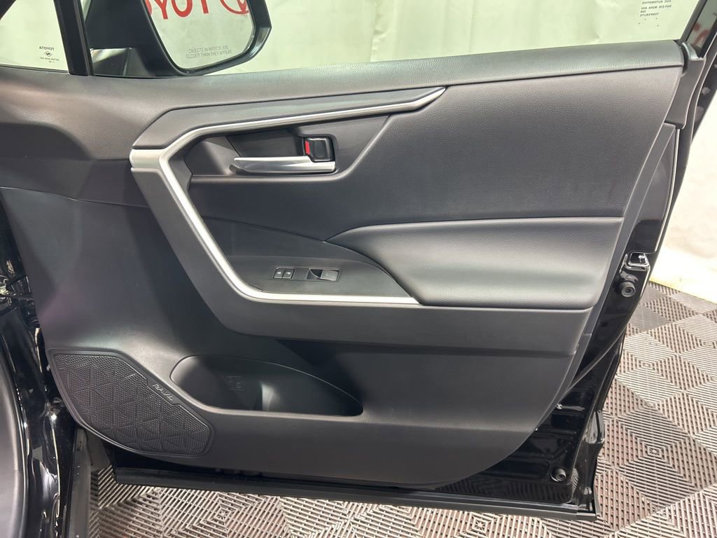 Used 2025 Toyota RAV4 XLE Premium w/ Weather Package image 9