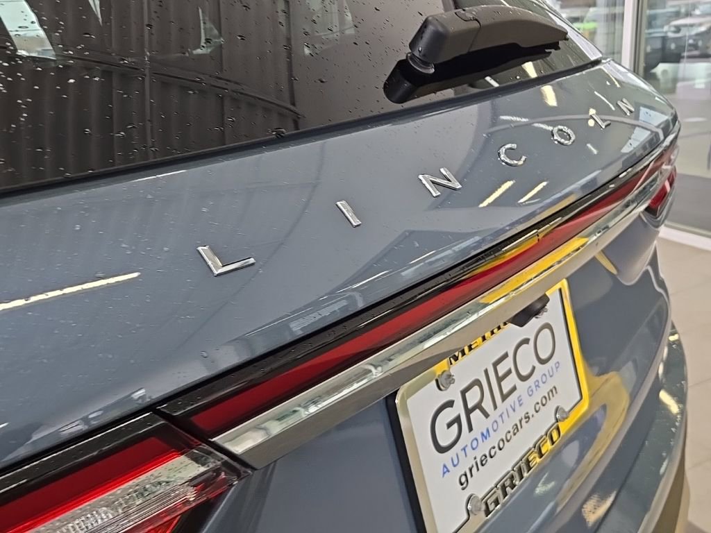 Used 2023 Lincoln Corsair AWD w/ Equipment Group 101A image 10