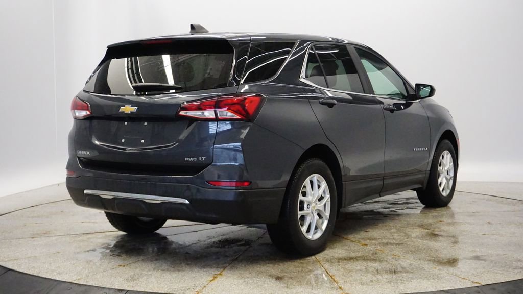 Used 2022 Chevrolet Equinox LT w/ Driver Convenience Package image 6