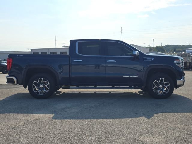 Used 2023 GMC Sierra 1500 SLT w/ SLT Premium Package image 6