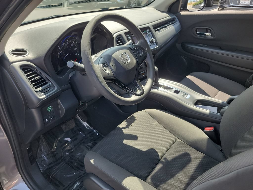 Certified 2021 Honda HR-V LX image 18