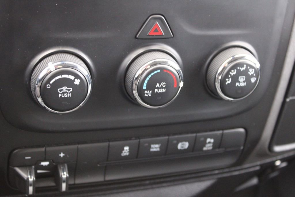 Used 2016 RAM 2500 Tradesman w/ Chrome Appearance Group image 38