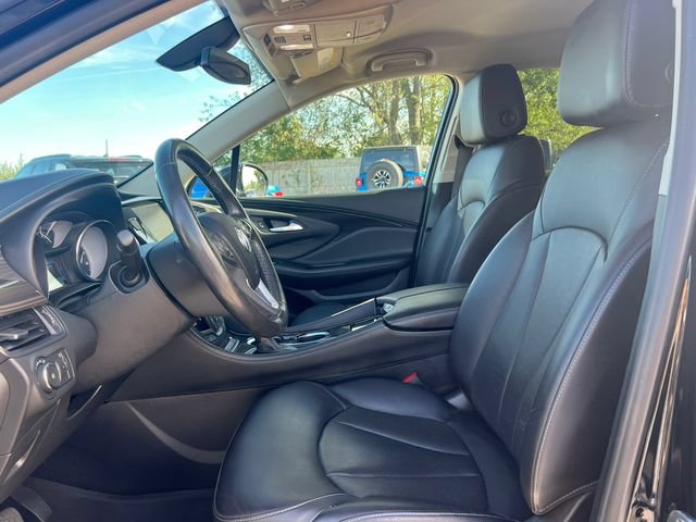 Used 2020 Buick Envision Essence AWD/4WD image 4