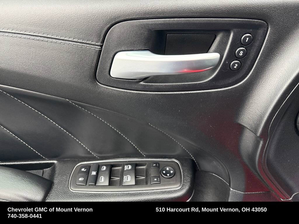 Used 2023 Dodge Charger R/T w/ Plus Group RWD image 15