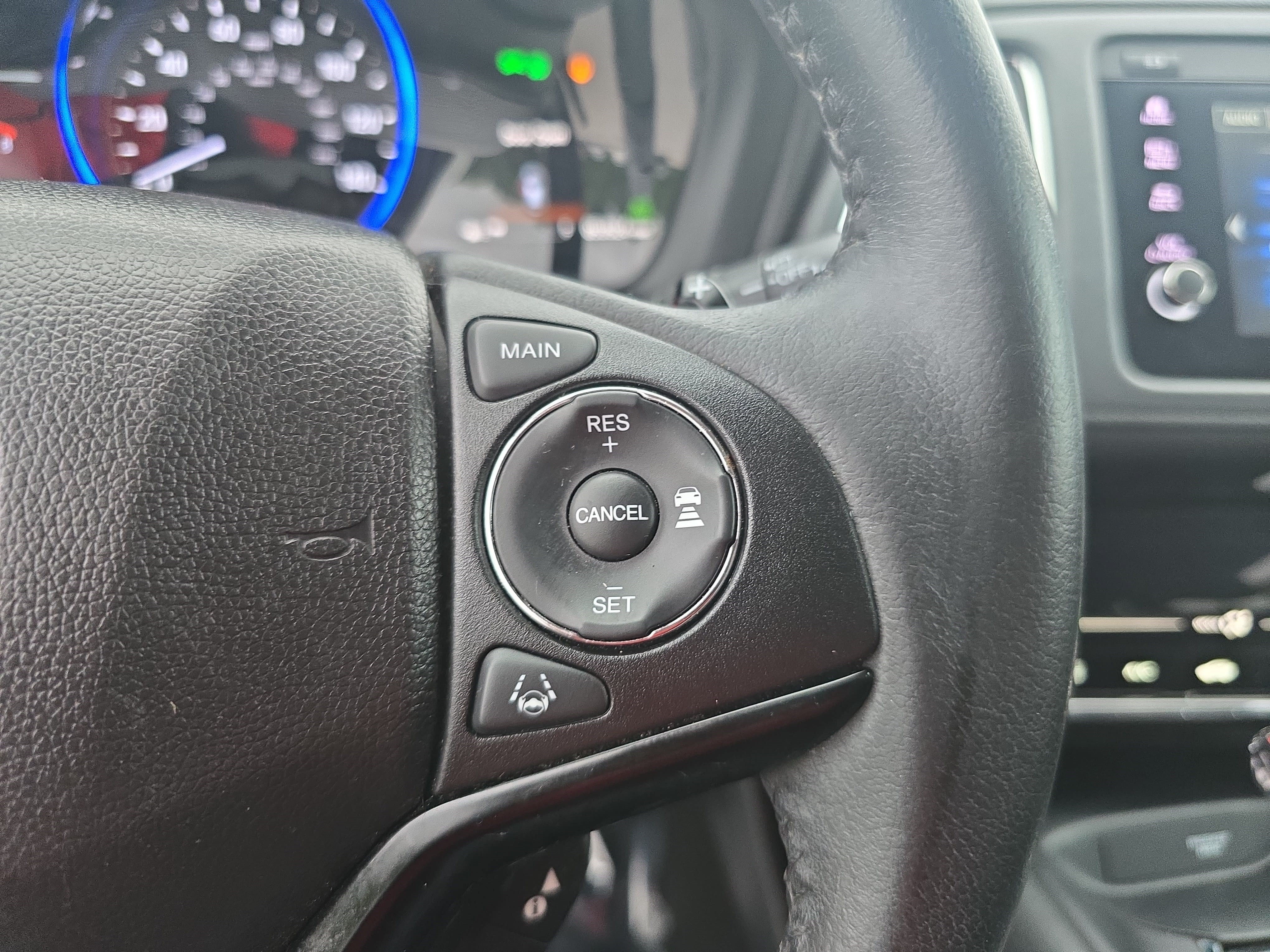 Used 2019 Honda HR-V EX-L image 17