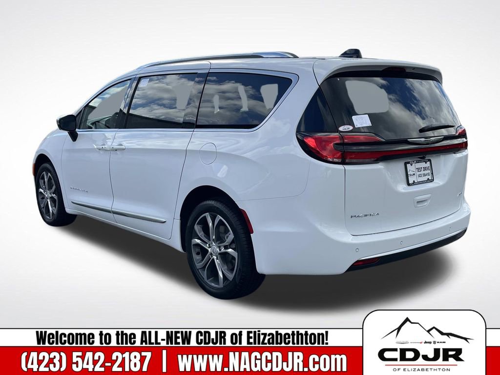 New 2026 Chrysler Pacifica Pinnacle image 6