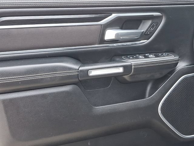 Used 2023 RAM 1500 Laramie AWD/4WD image 23