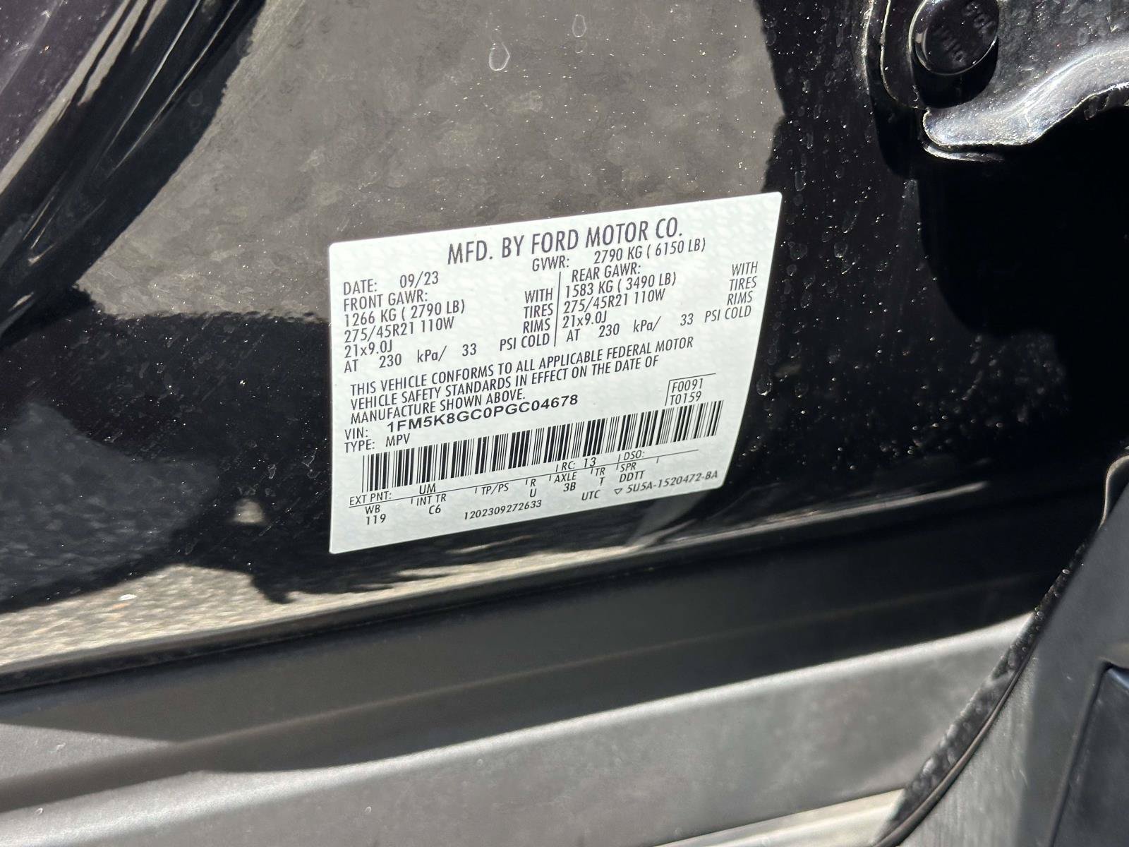 Used 2023 Ford Explorer ST w/ Equipment Group 401A AWD/4WD image 15