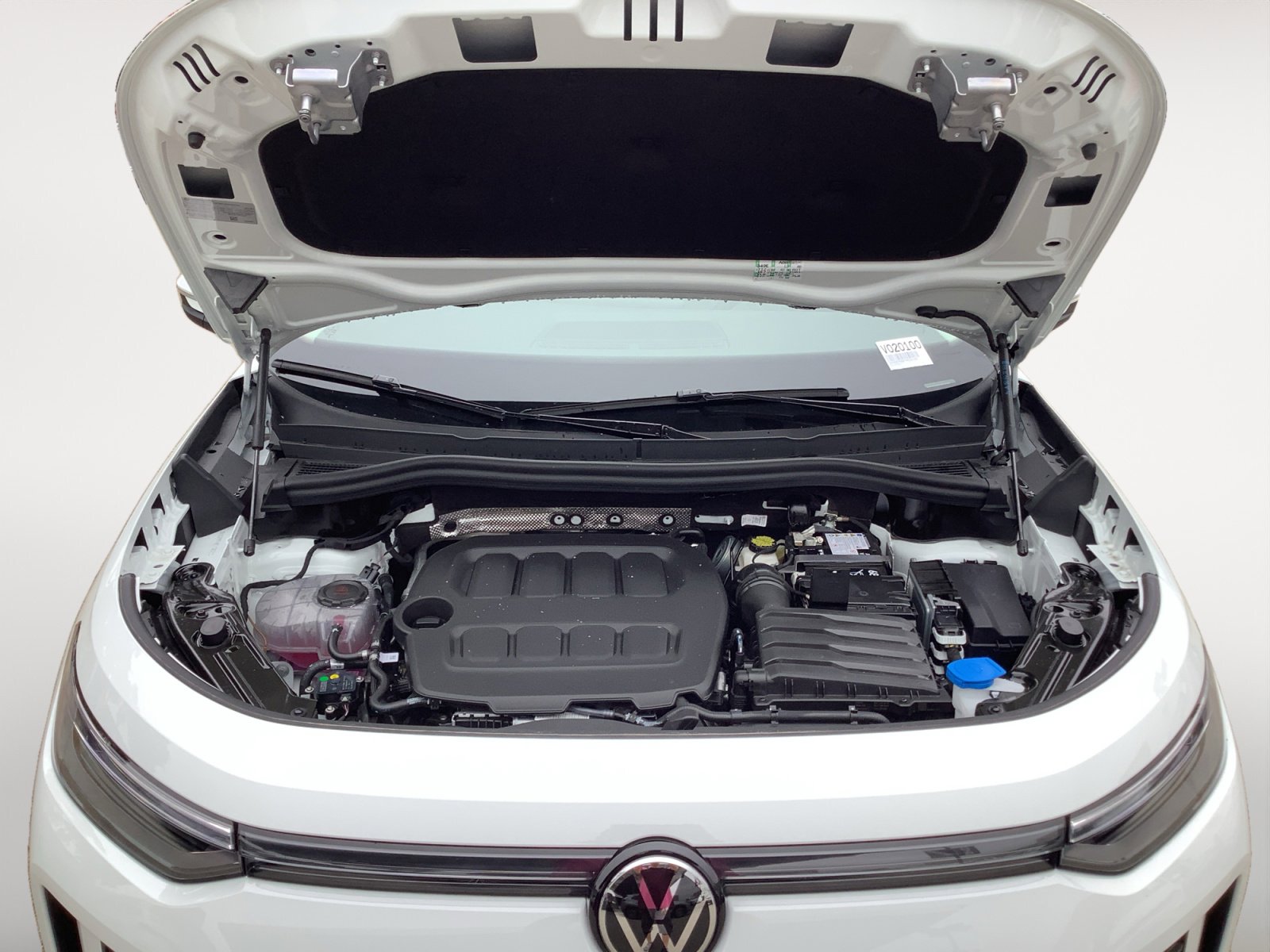 New 2026 Volkswagen Tiguan S image 12