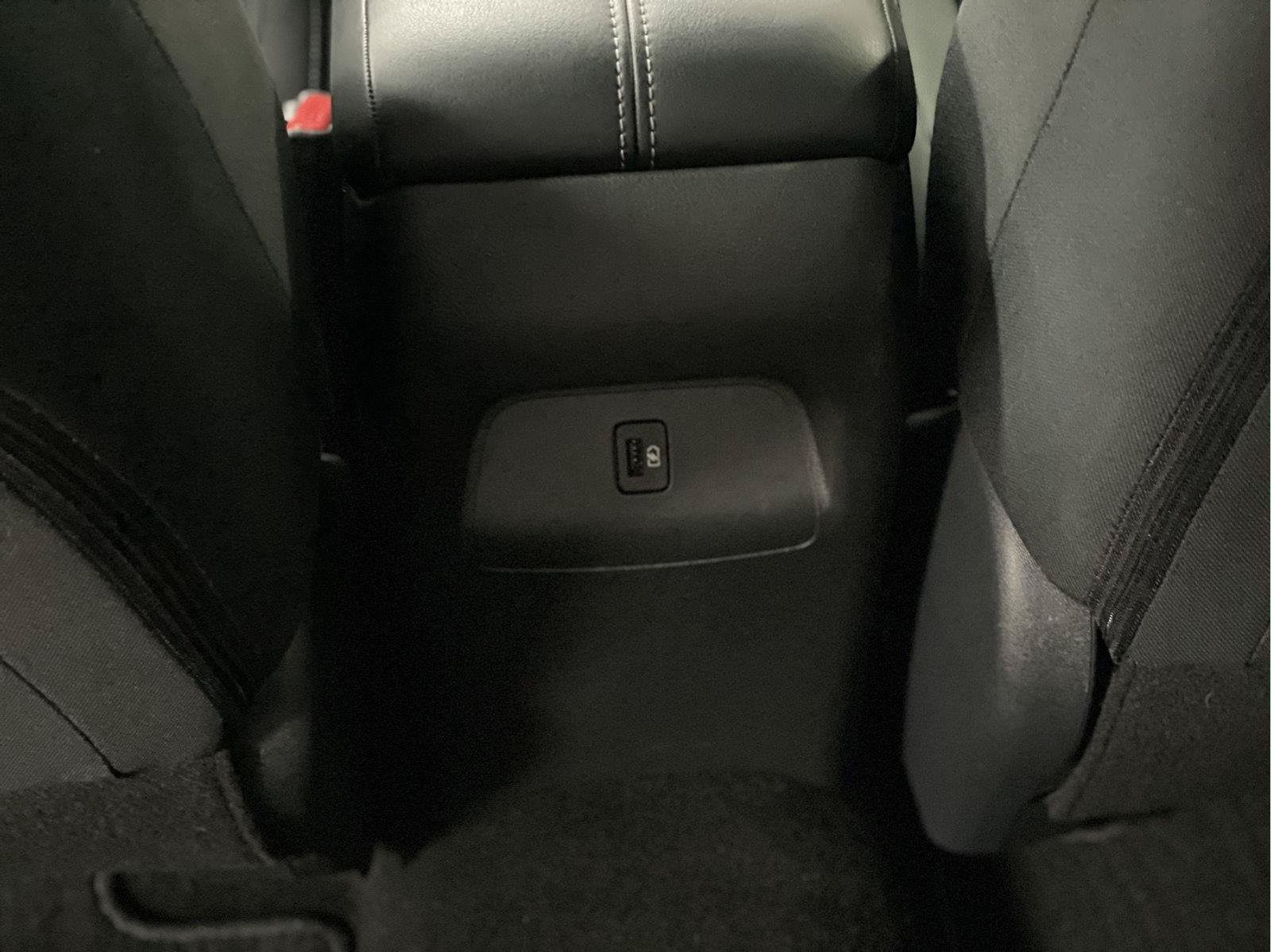 Used 2025 Nissan Sentra SV w/ All-Weather Package FWD image 16