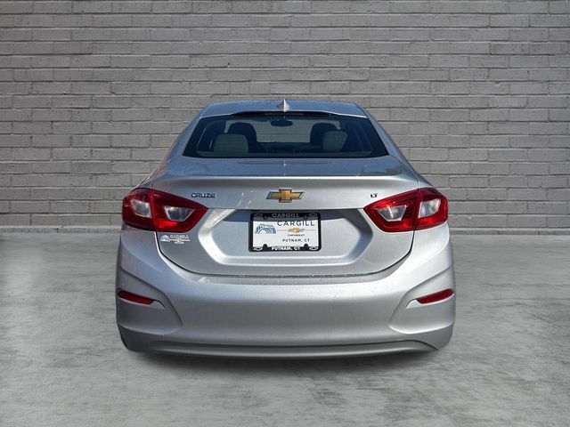 Used 2017 Chevrolet Cruze LT w/ Convenience Package FWD image 6