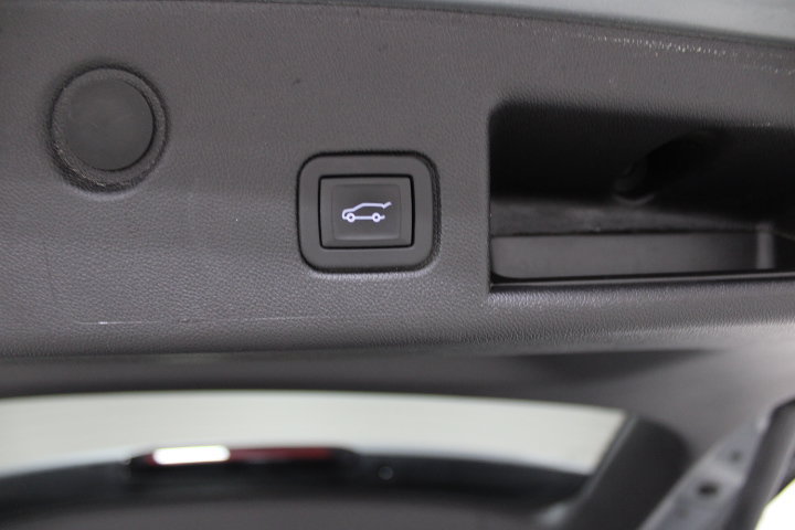 Used 2024 Chevrolet Equinox LT FWD image 15