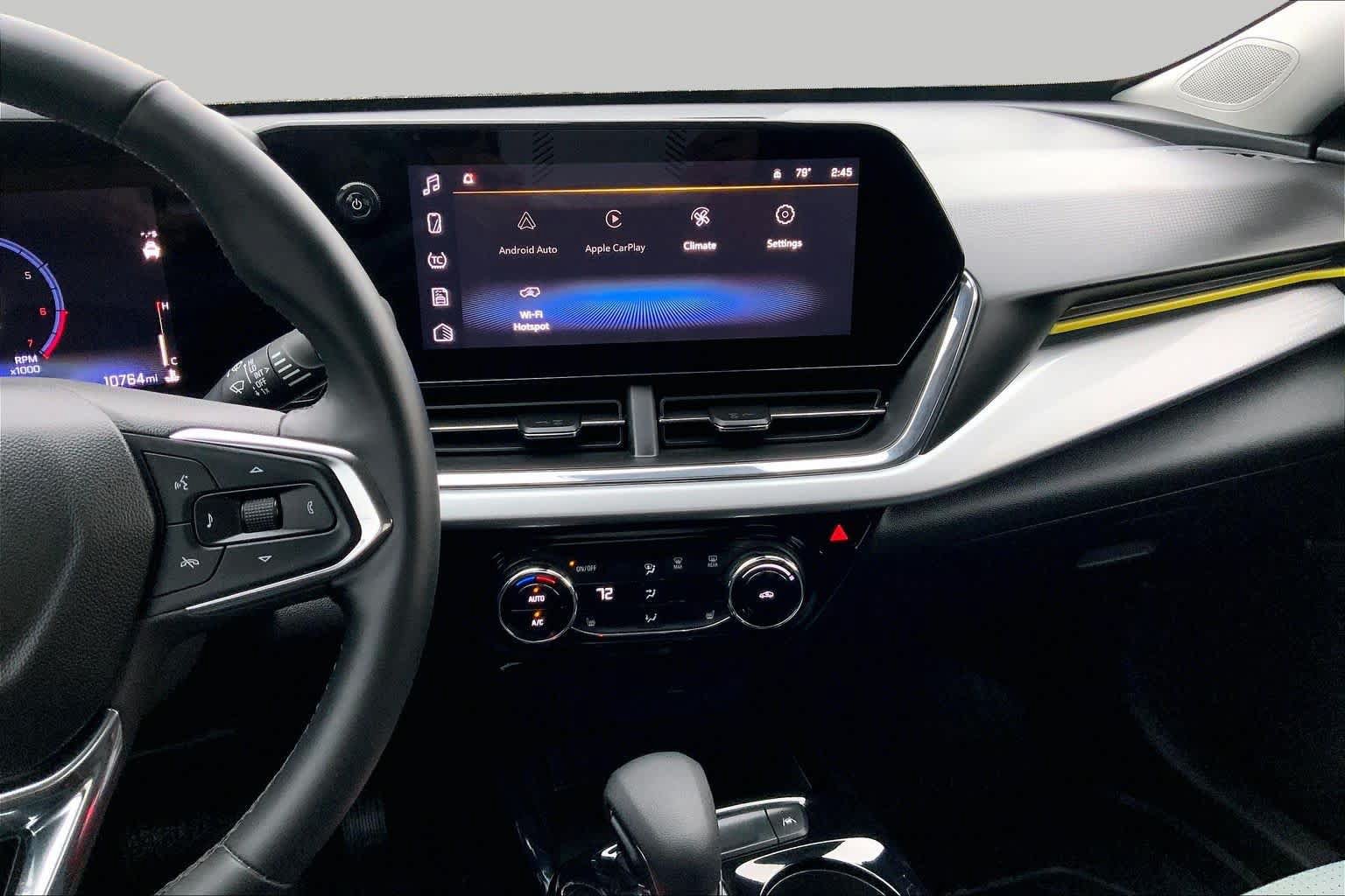 Used 2025 Chevrolet Trax LT w/ Driver Confidence Package FWD image 7