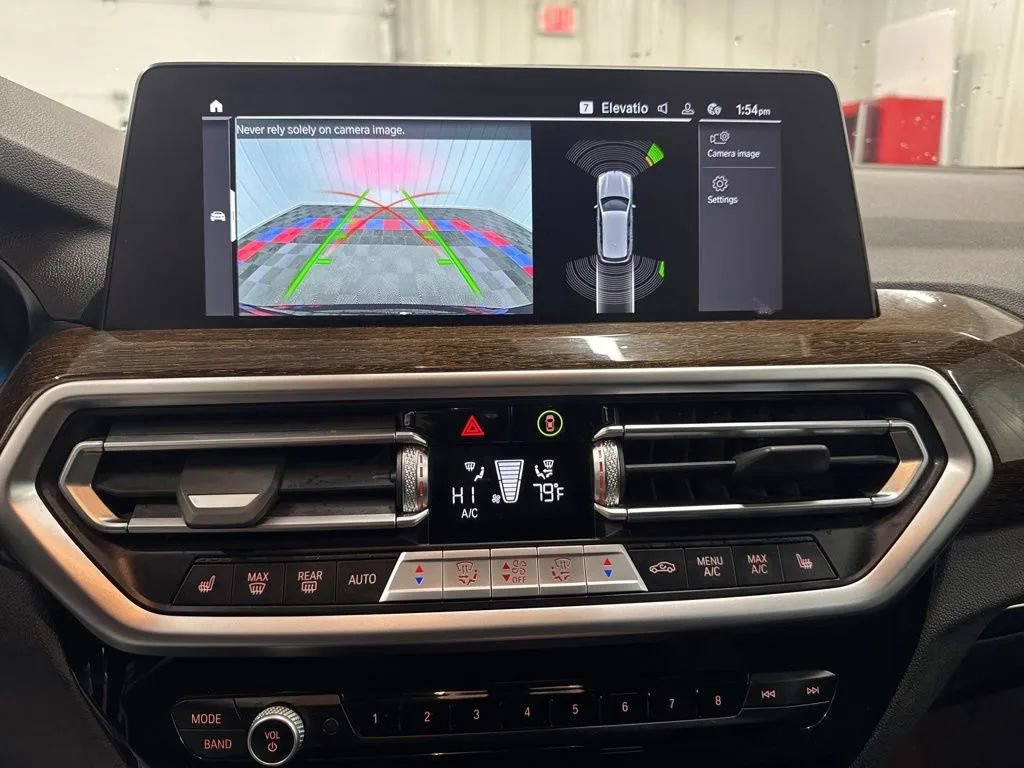 Used 2023 BMW X3 xDrive30i image 11