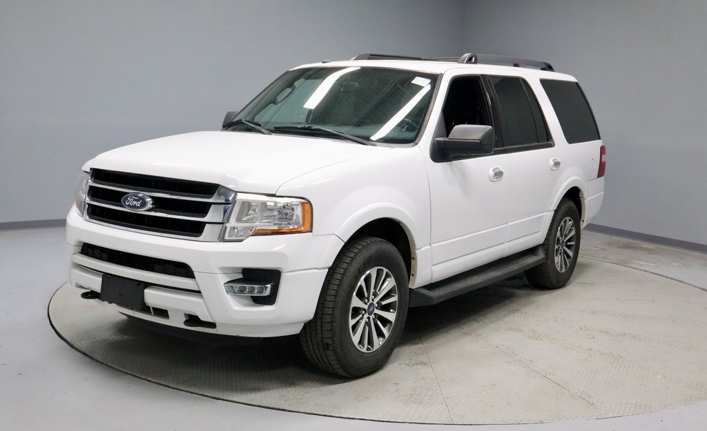 Used 2017 Ford Expedition XLT image 16