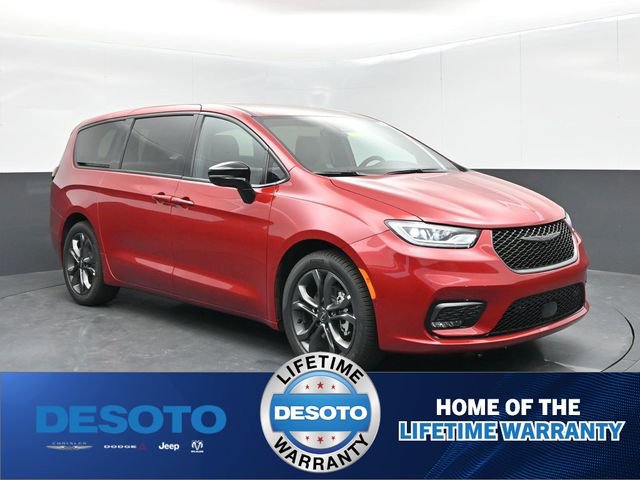 New 2026 Chrysler Pacifica Select image 1