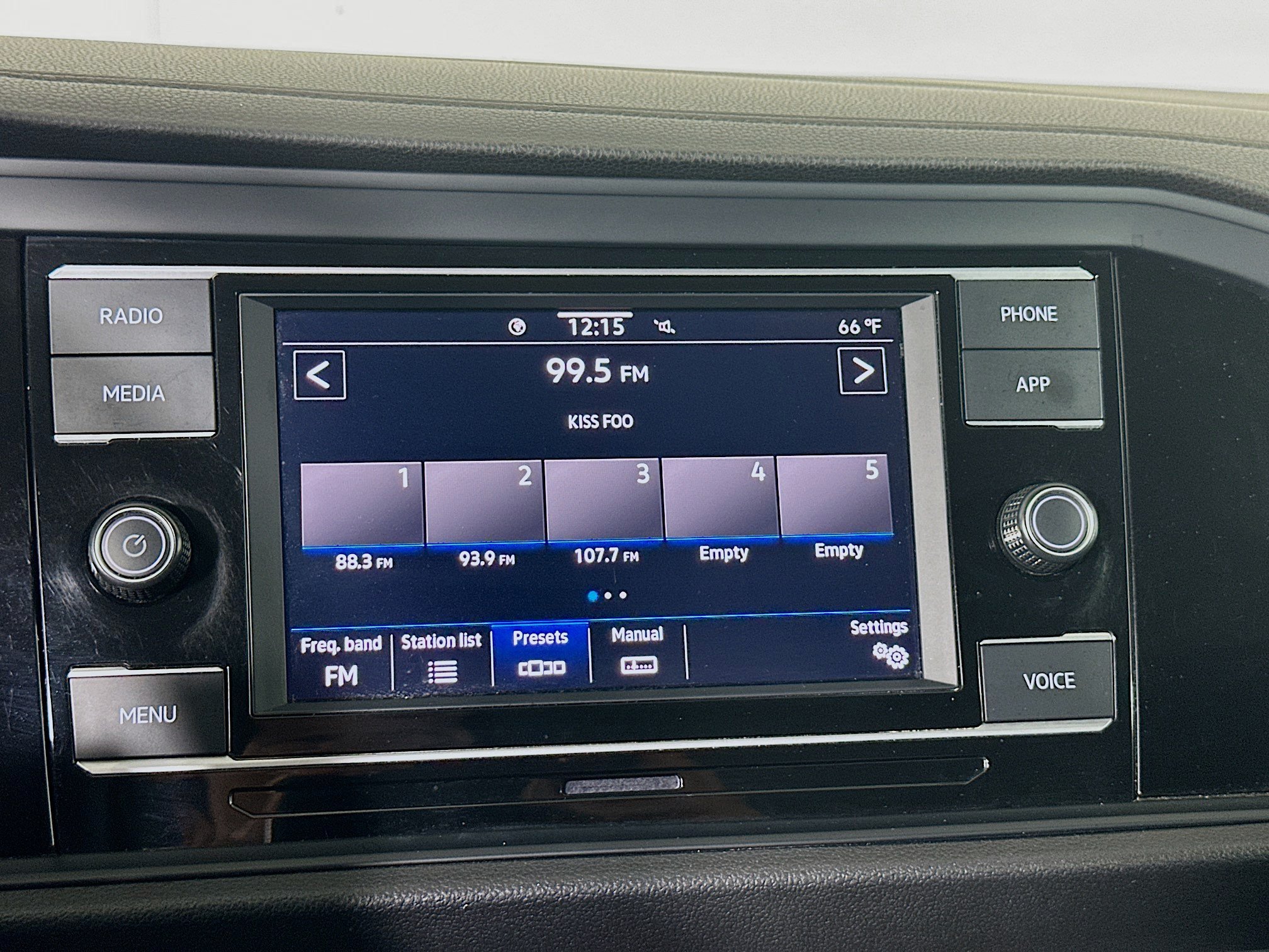 Used 2024 Volkswagen Jetta S FWD image 21