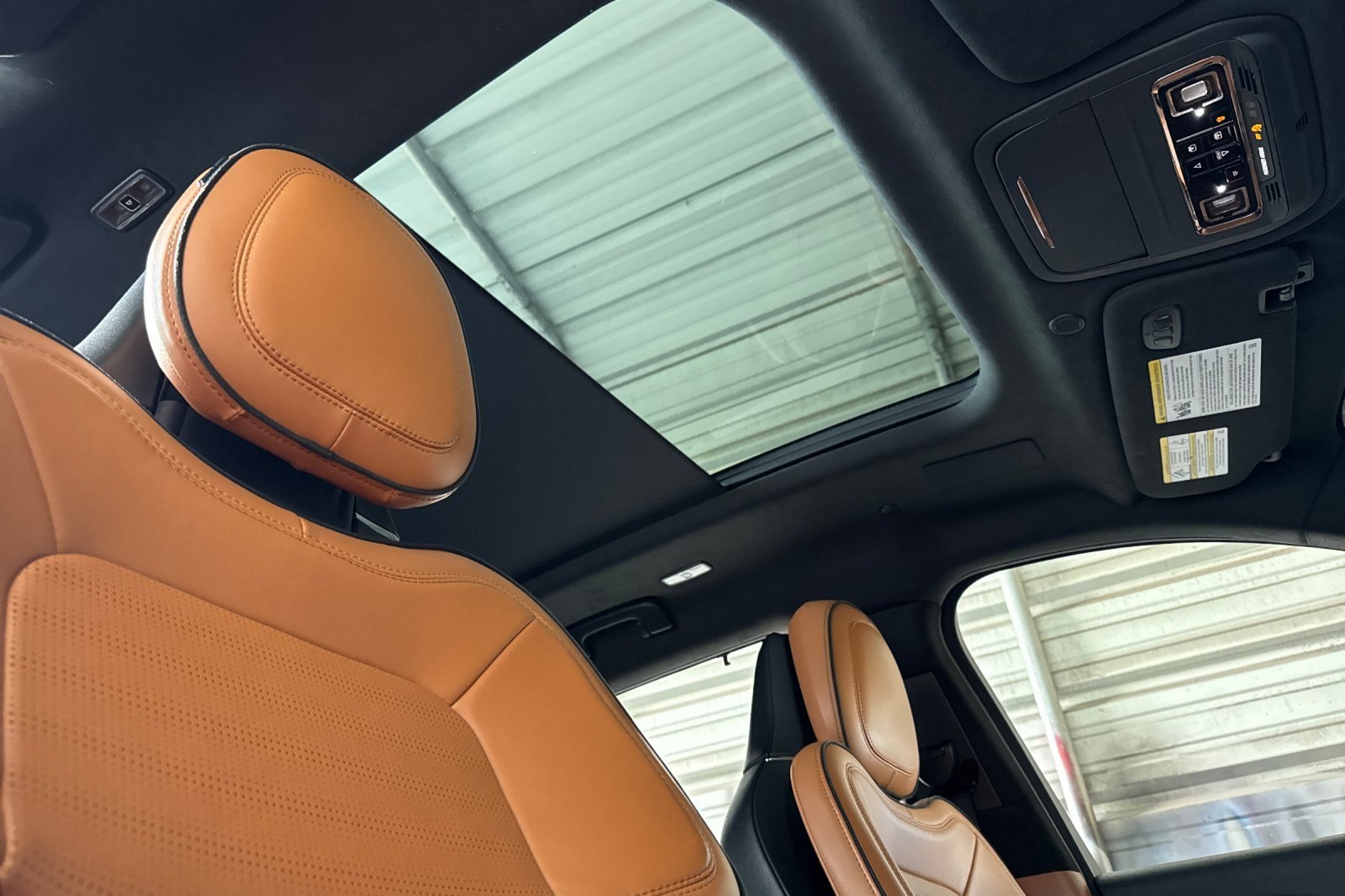 Used 2020 Lincoln Aviator Black Label Grand Touring w/ Class IV Trailer Tow Package image 16