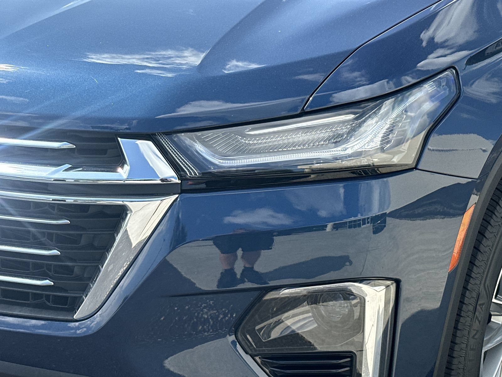 Used 2023 Chevrolet Traverse LT AWD/4WD image 11