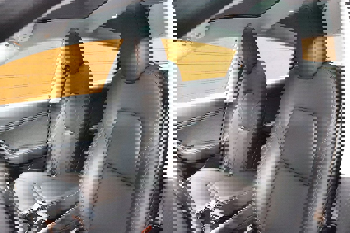 Used 2020 Tesla Model 3 Long Range image 18