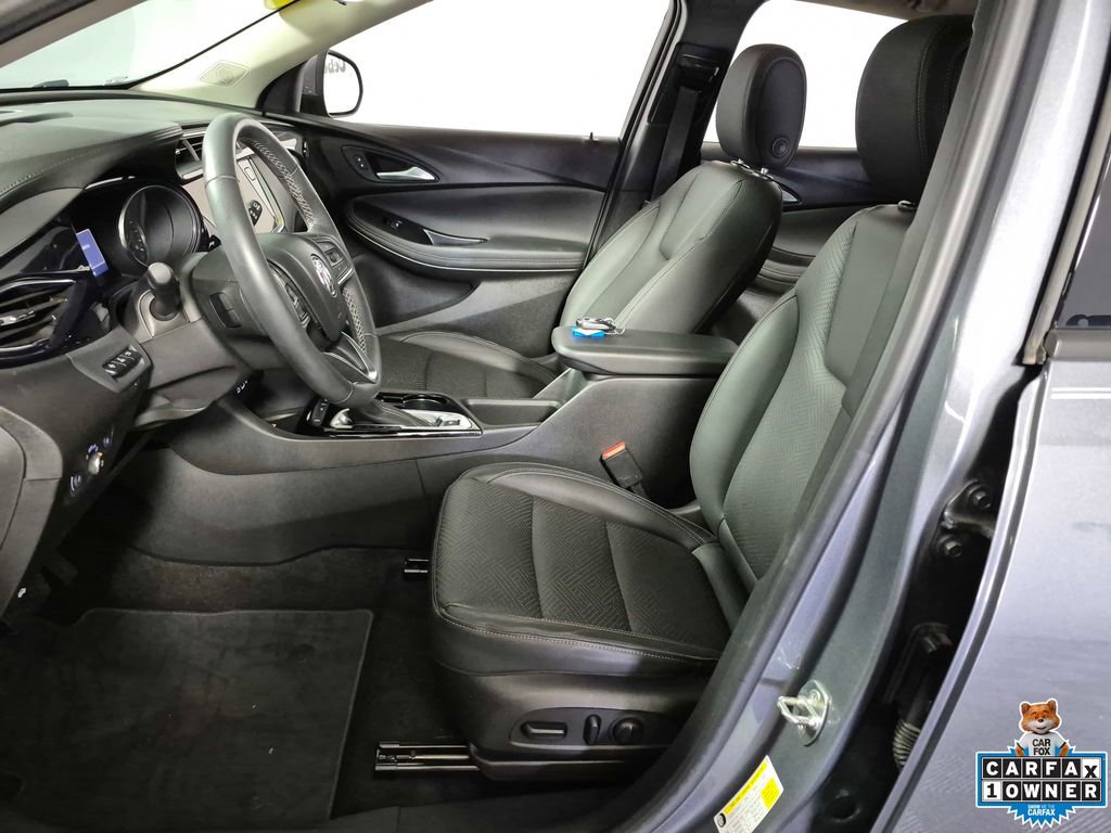 Certified 2022 Buick Encore GX Essence w/ Advanced Technology Package FWD image 9