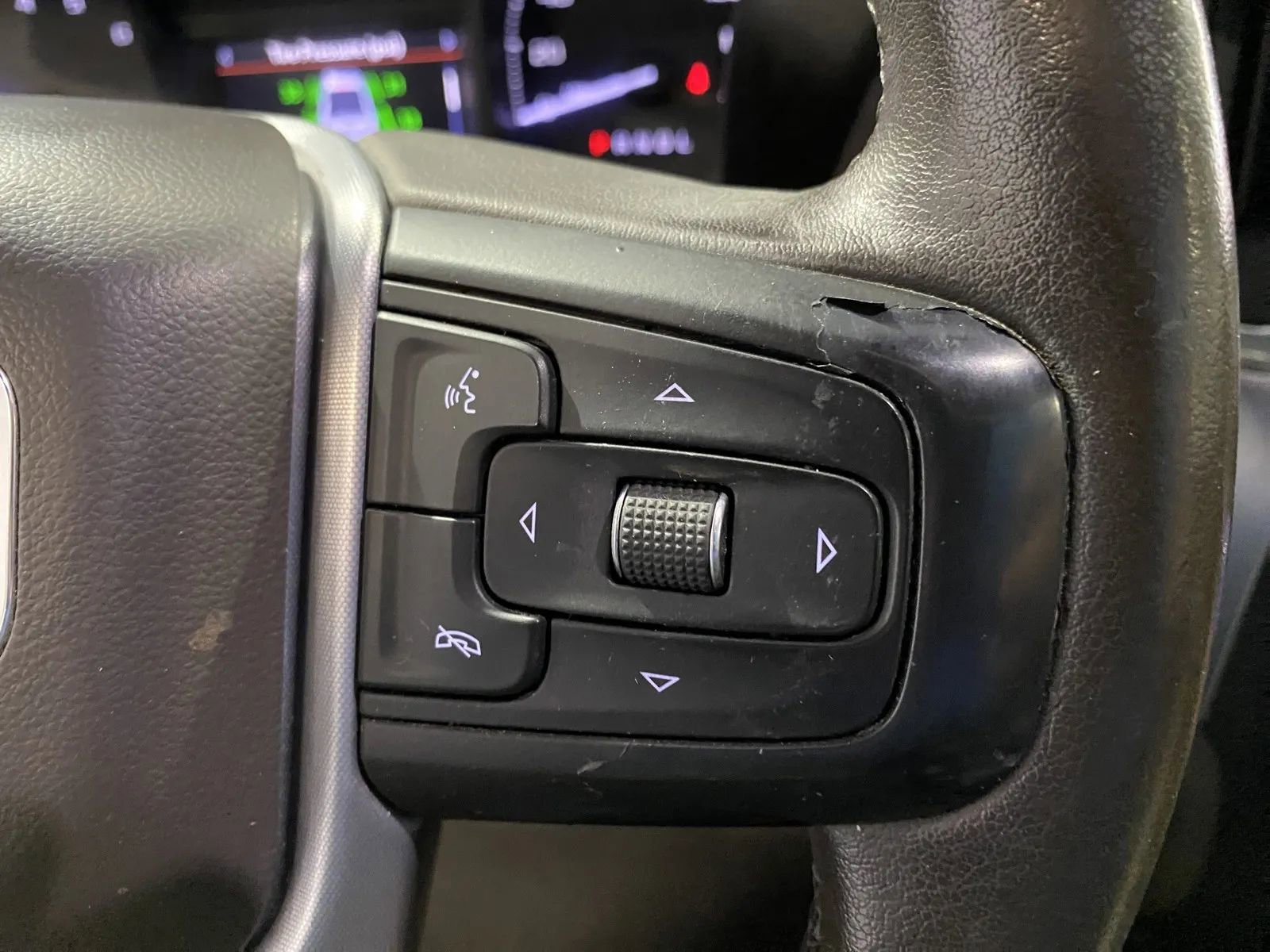 Used 2020 GMC Sierra 1500 SLE w/ SLE Value Package RWD image 16