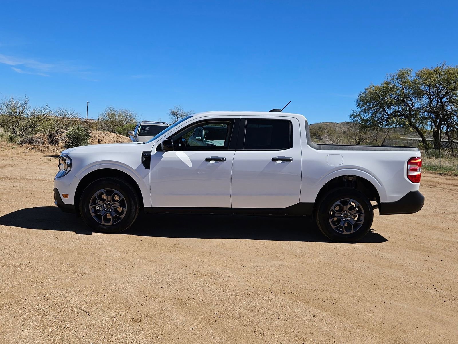 New 2026 Ford Maverick XLT w/ XLT Luxury Package AWD/4WD image 9