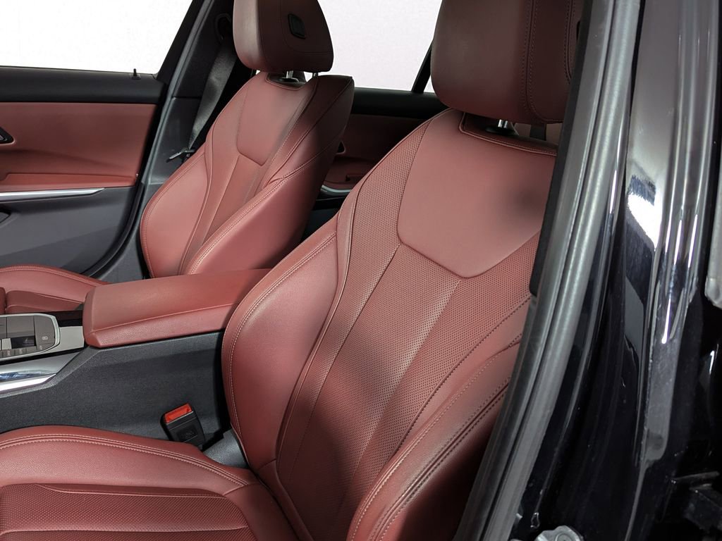 Certified 2023 BMW 330i xDrive 330i xDrive w/ Premium Package image 18