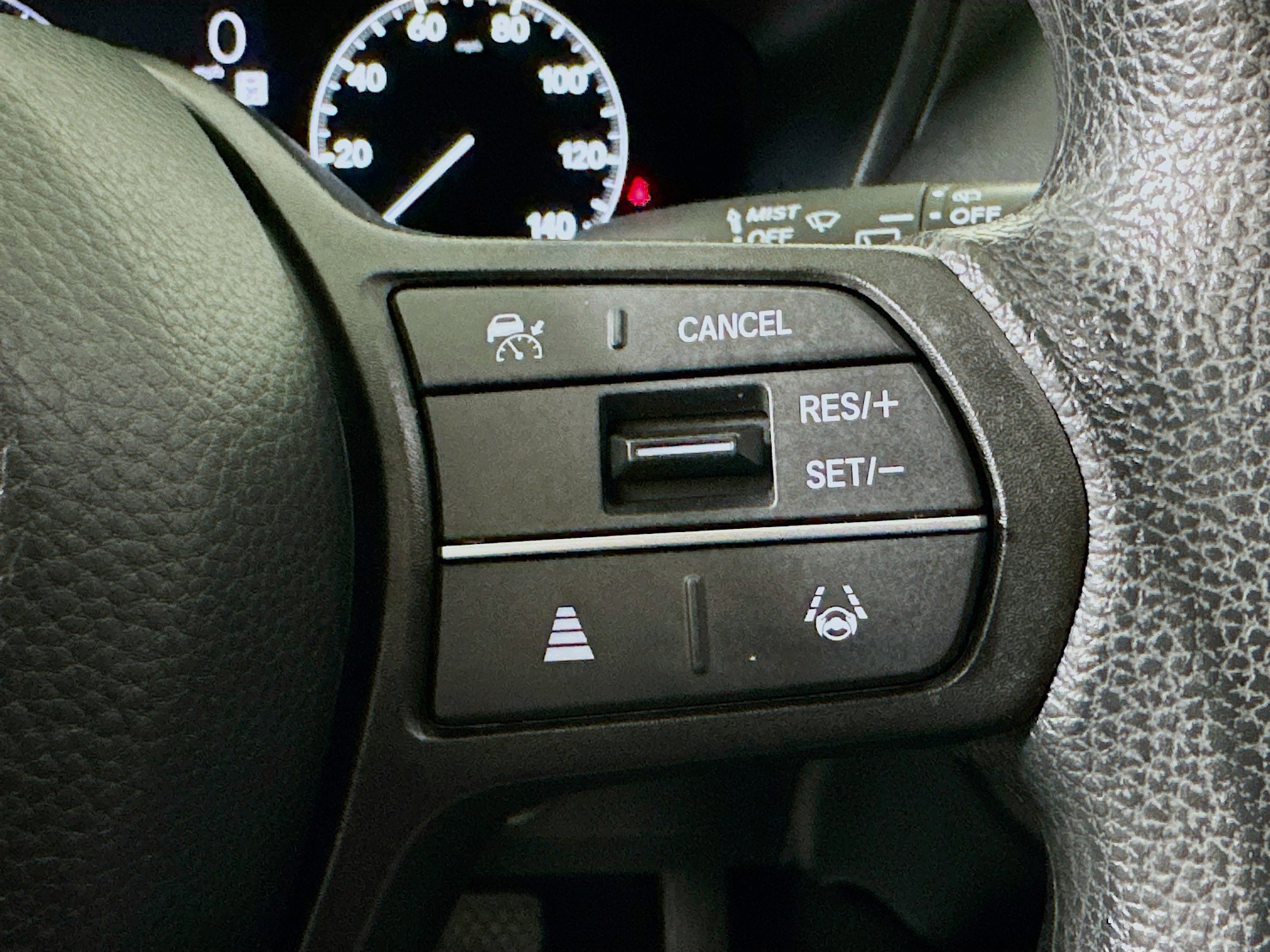 Used 2023 Honda HR-V LX image 17